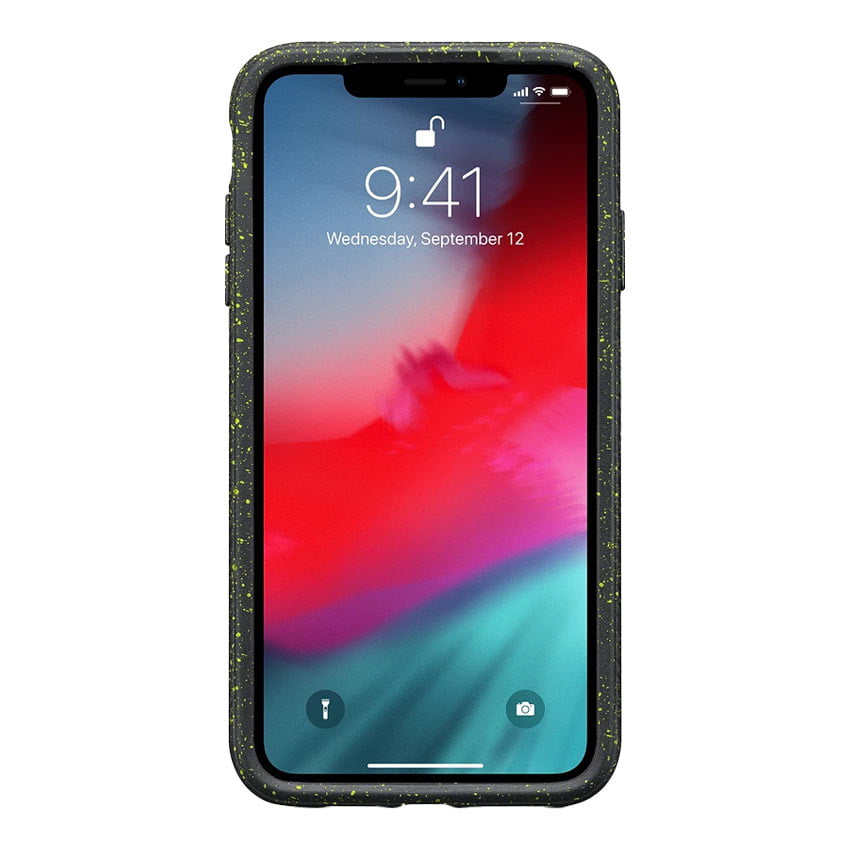 iPhone XR Nakd Case black